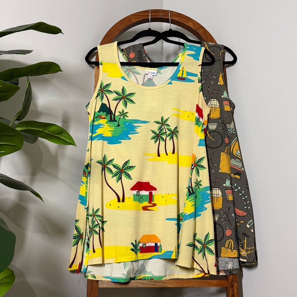 Lularoe SMALL Lot of 2 Printed Perfect Tank Tops NEW